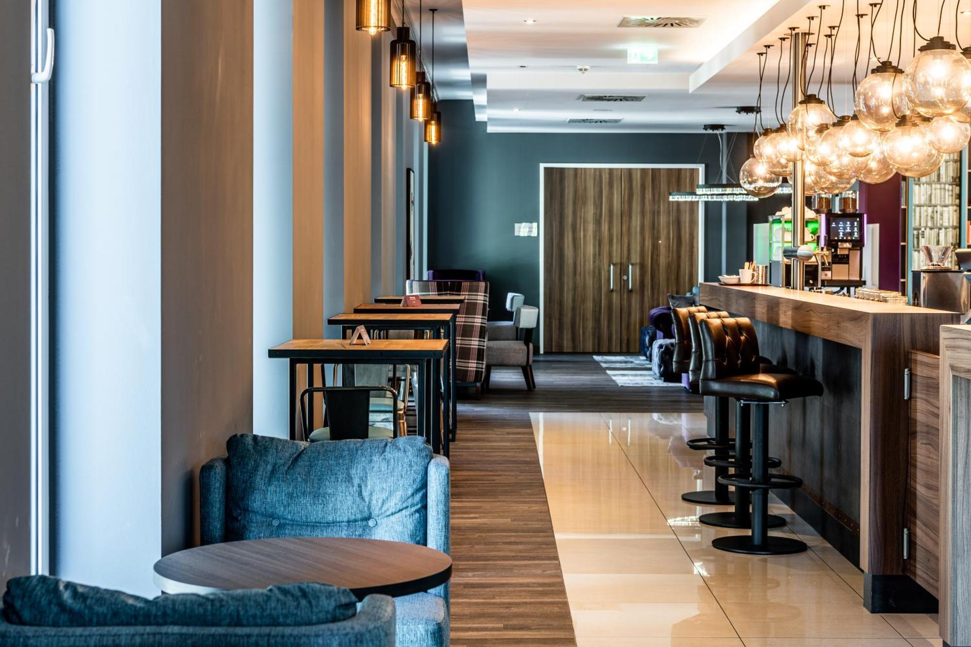 Premier Inn Heidelberg City Centre Exterior photo